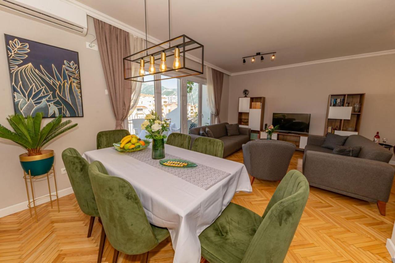 City Center De Lux Apartment บาร์ ภายนอก รูปภาพ